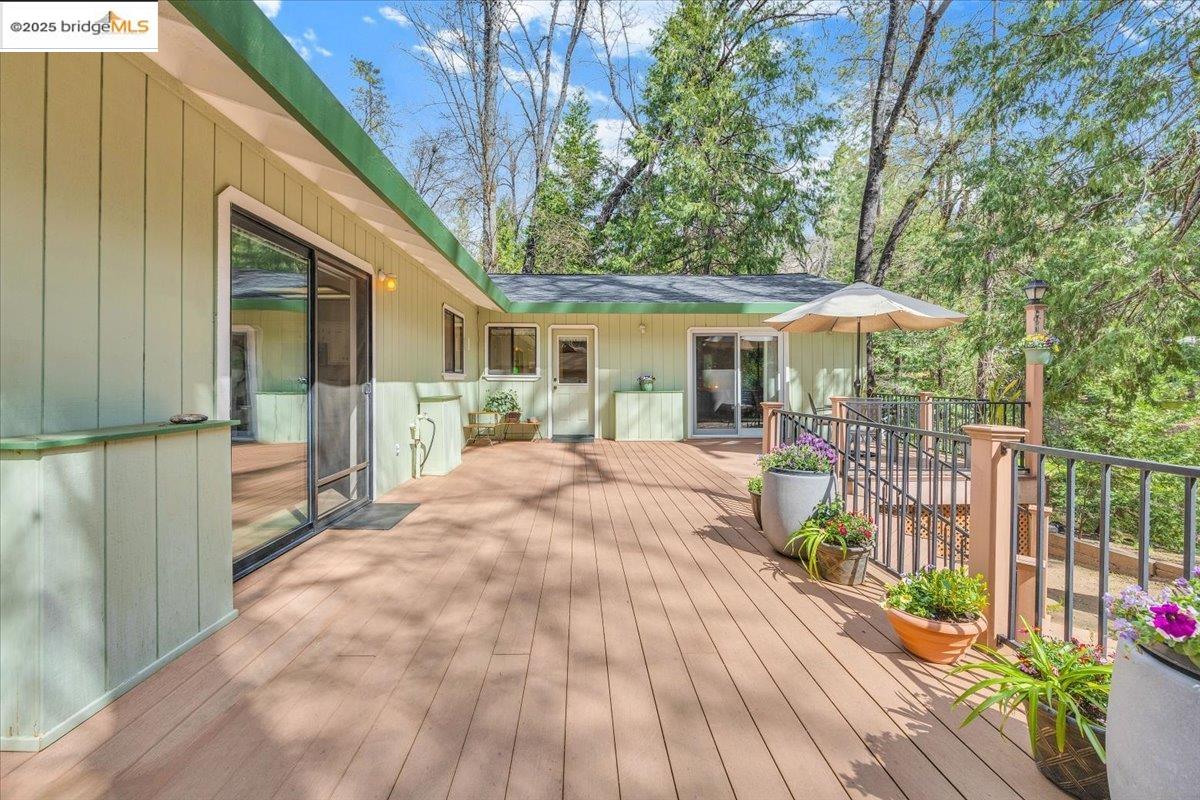 22081 Crystal Falls Dr