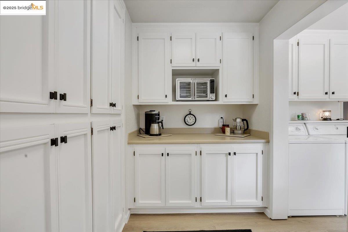 22081 Crystal Falls Dr