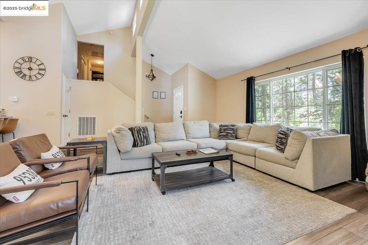 22479 Ponderosa Rd