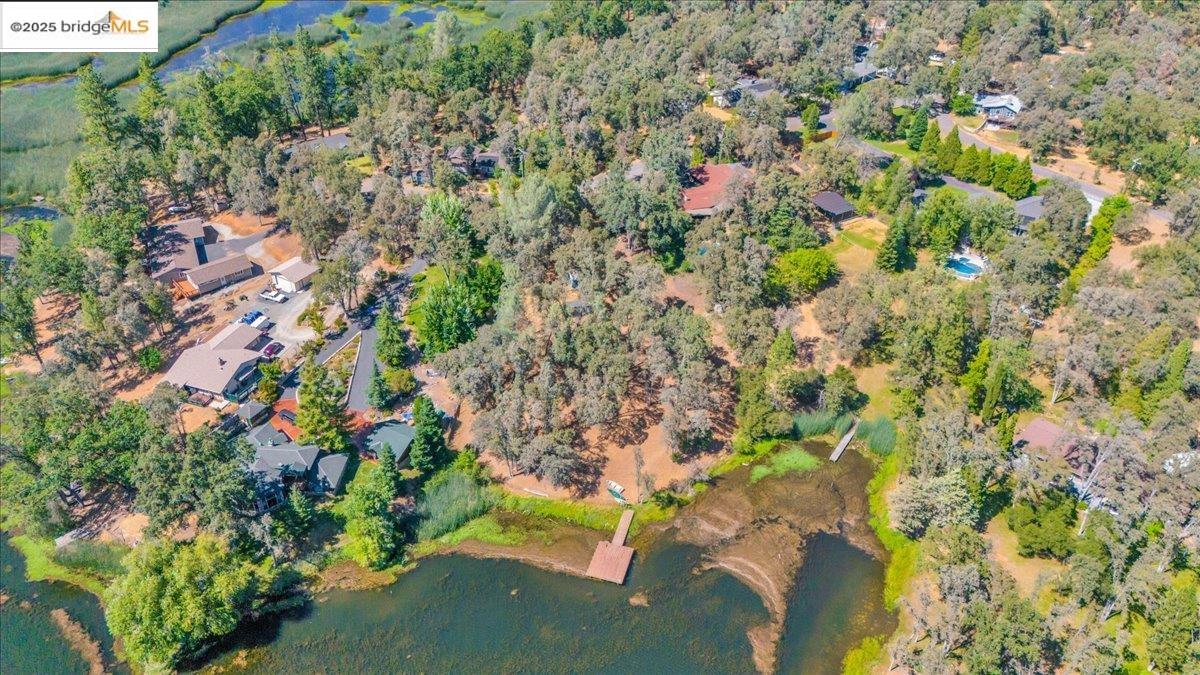 14781 Lakeside Dr