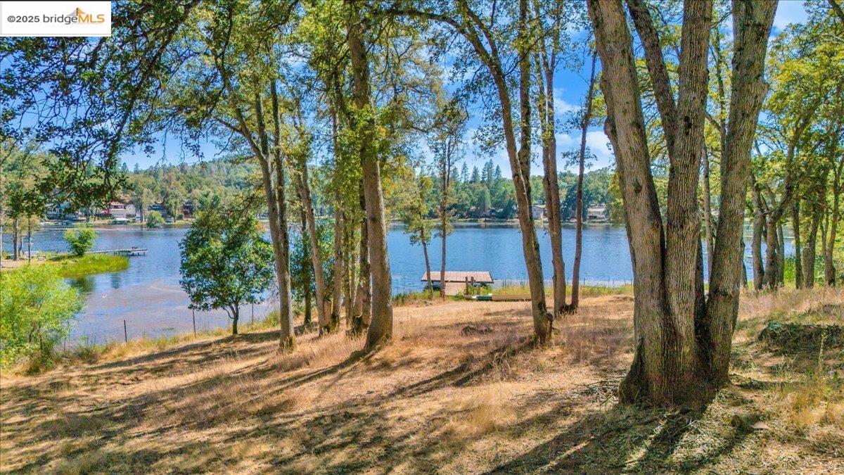 14781 Lakeside Dr