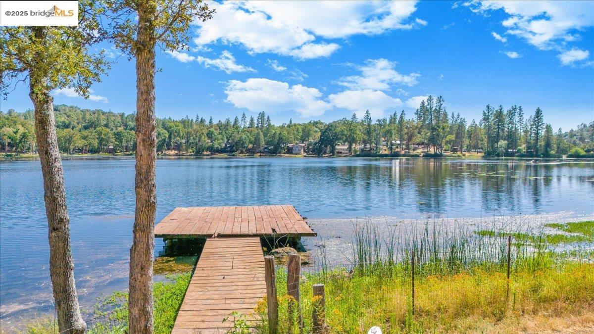 14781 Lakeside Dr