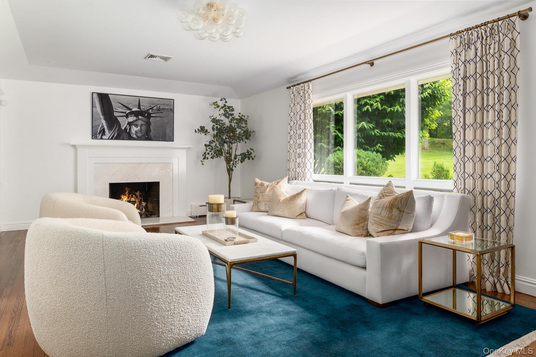 8 Seymour Place W