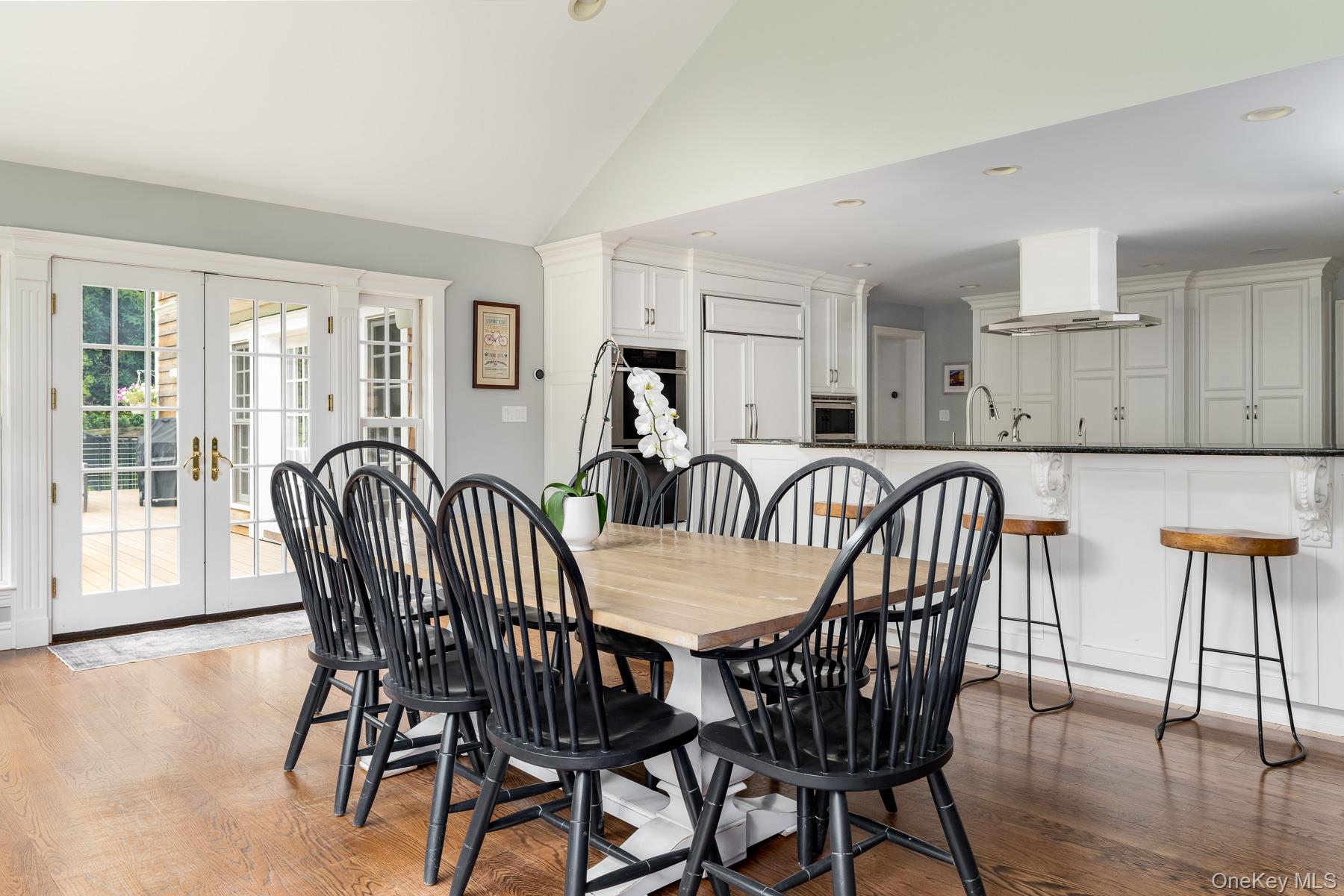 8 Seymour Place W
