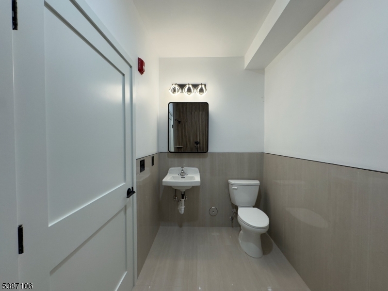 52 James St 1