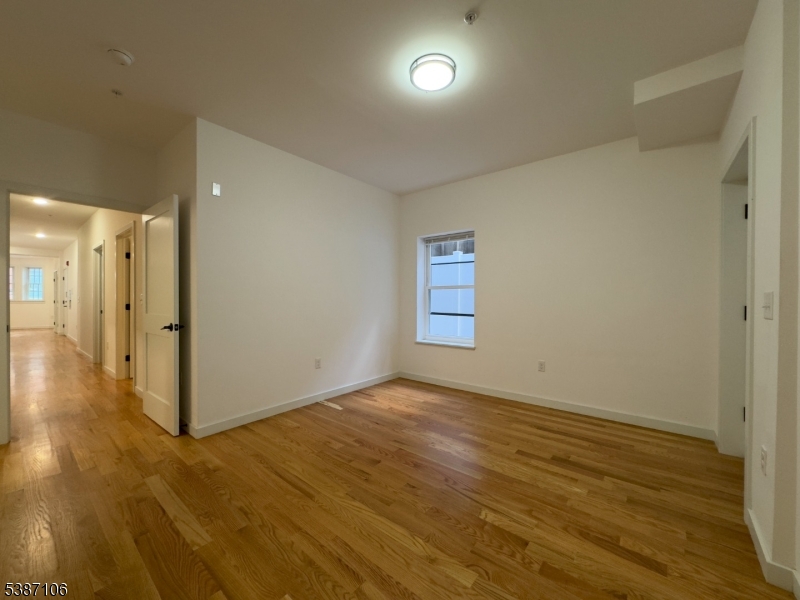 52 James St 1