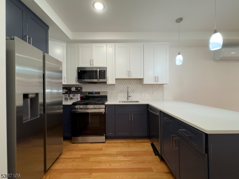 52 James St 1