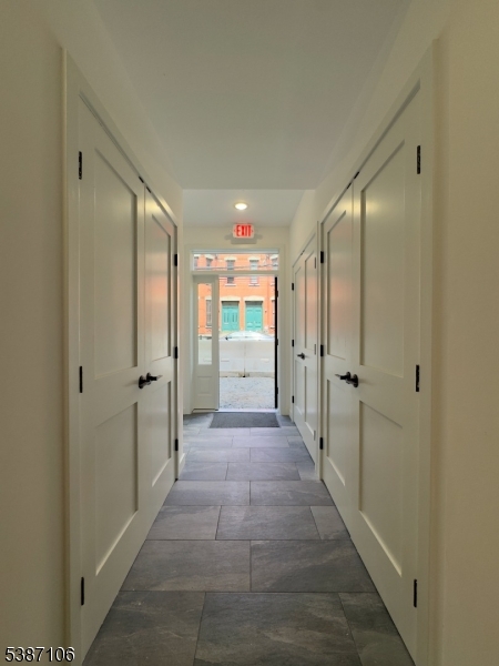 52 James St 1