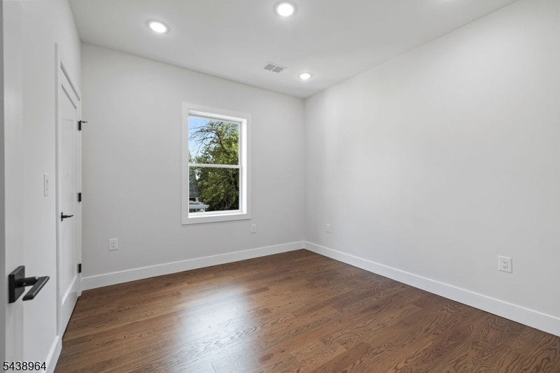 15 Fulton Ave 2