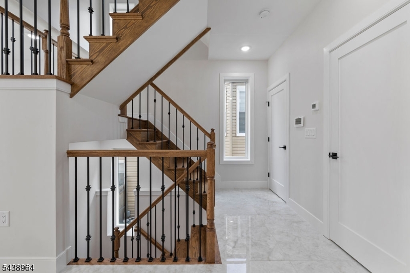 15 Fulton Ave 2