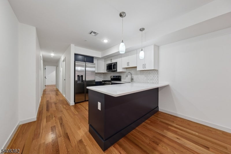52 James St 3