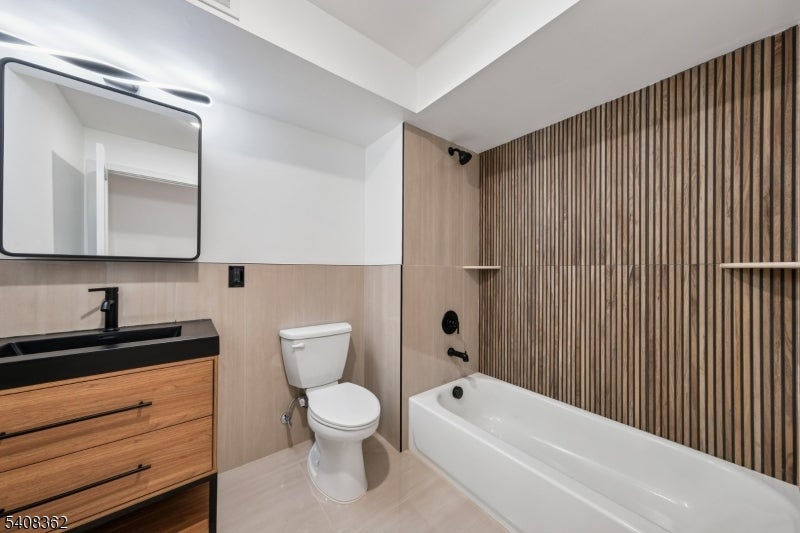 52 James St 3