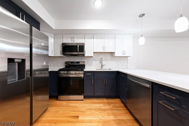 52 James St 3