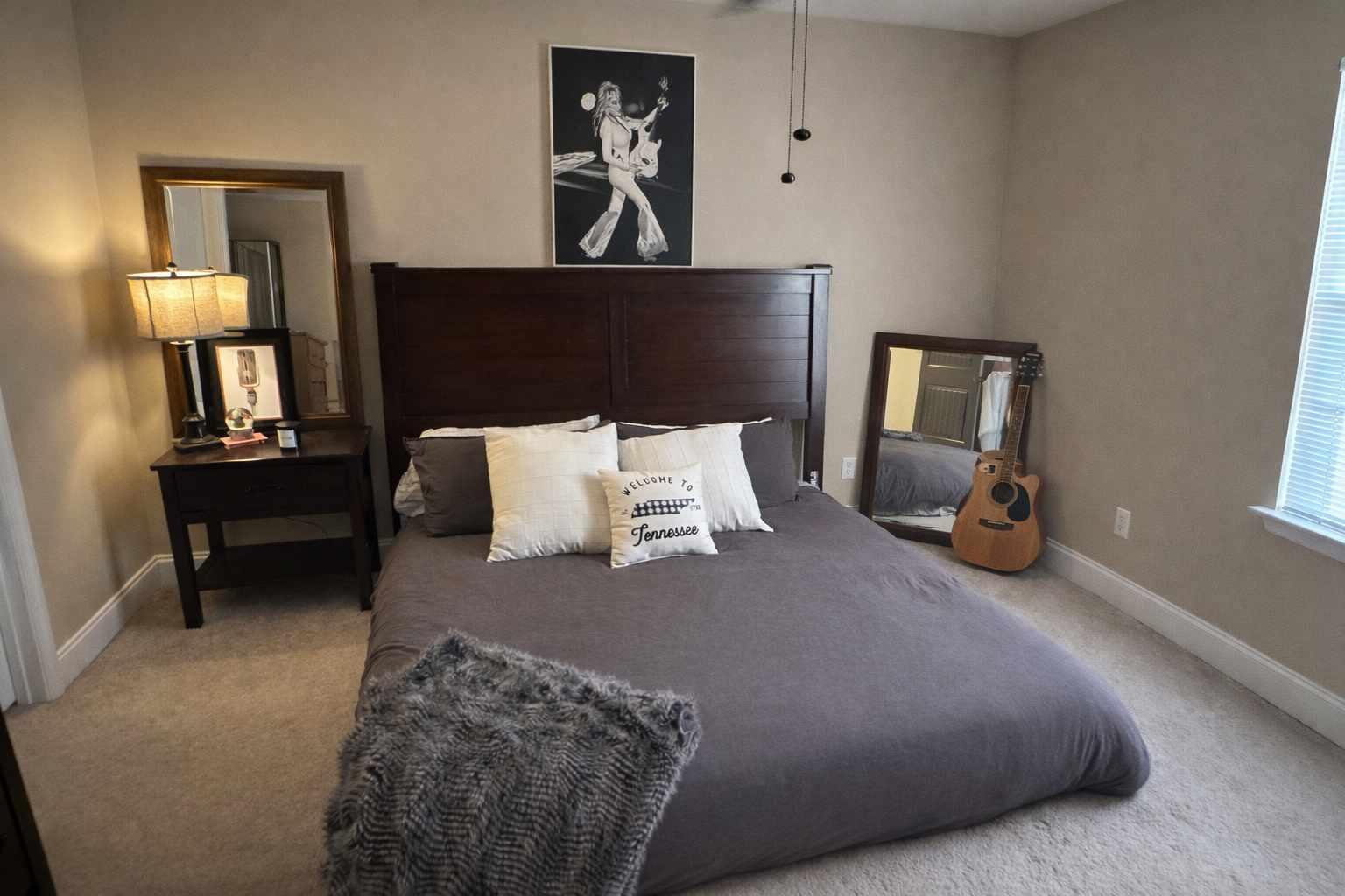 6843 Village Lake Circle