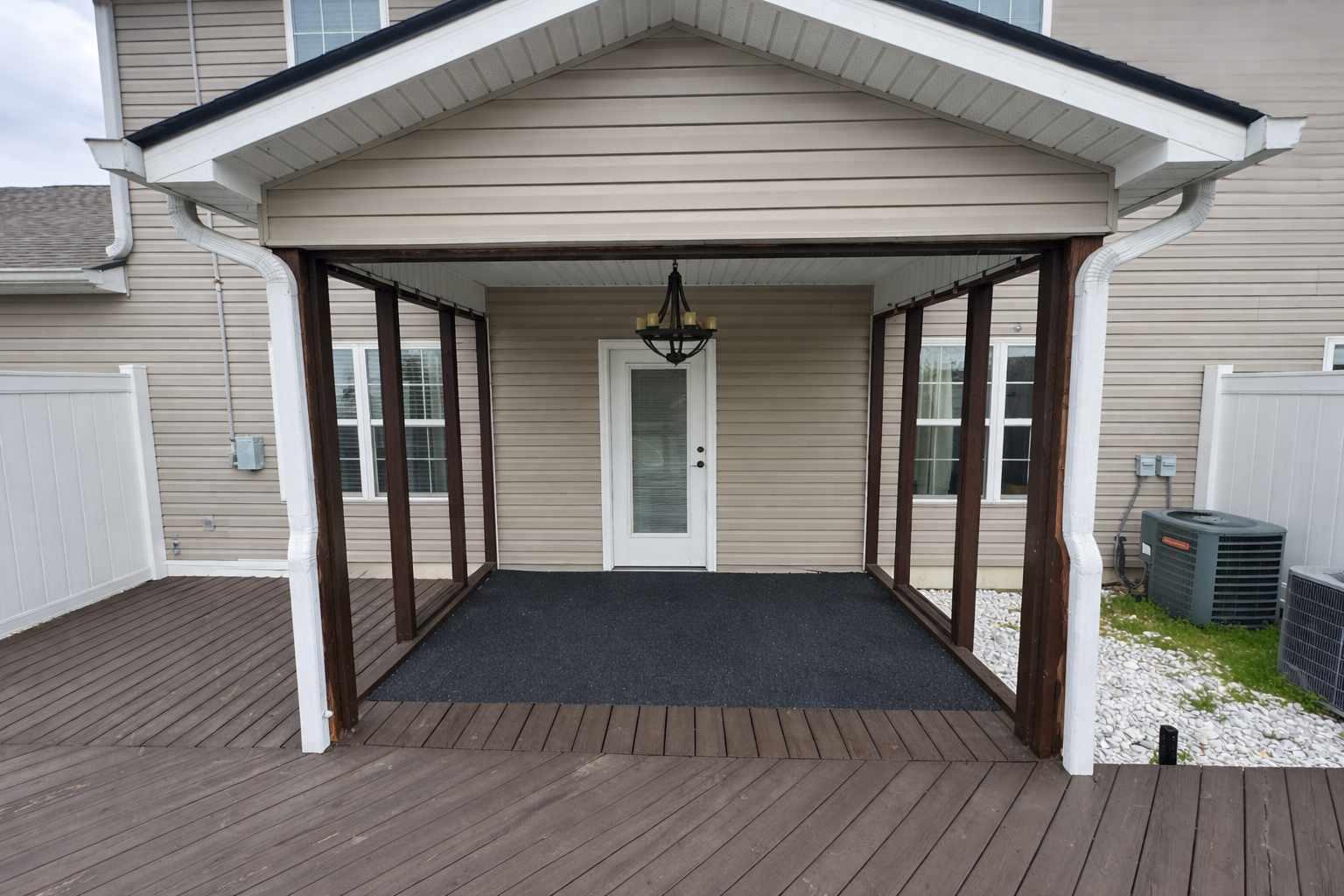 6843 Village Lake Circle