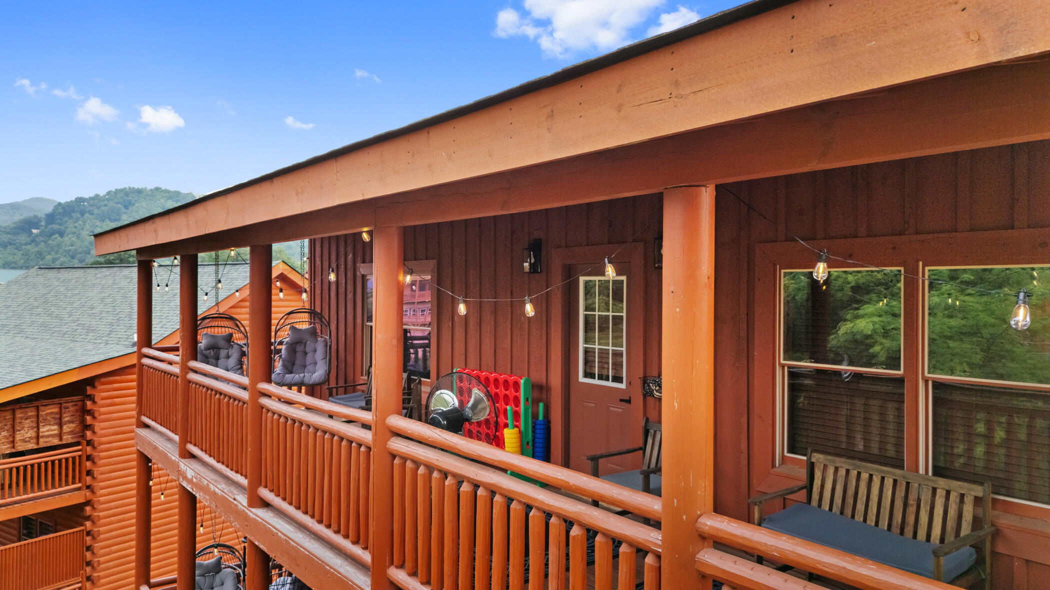 2513 Laurel Point Way