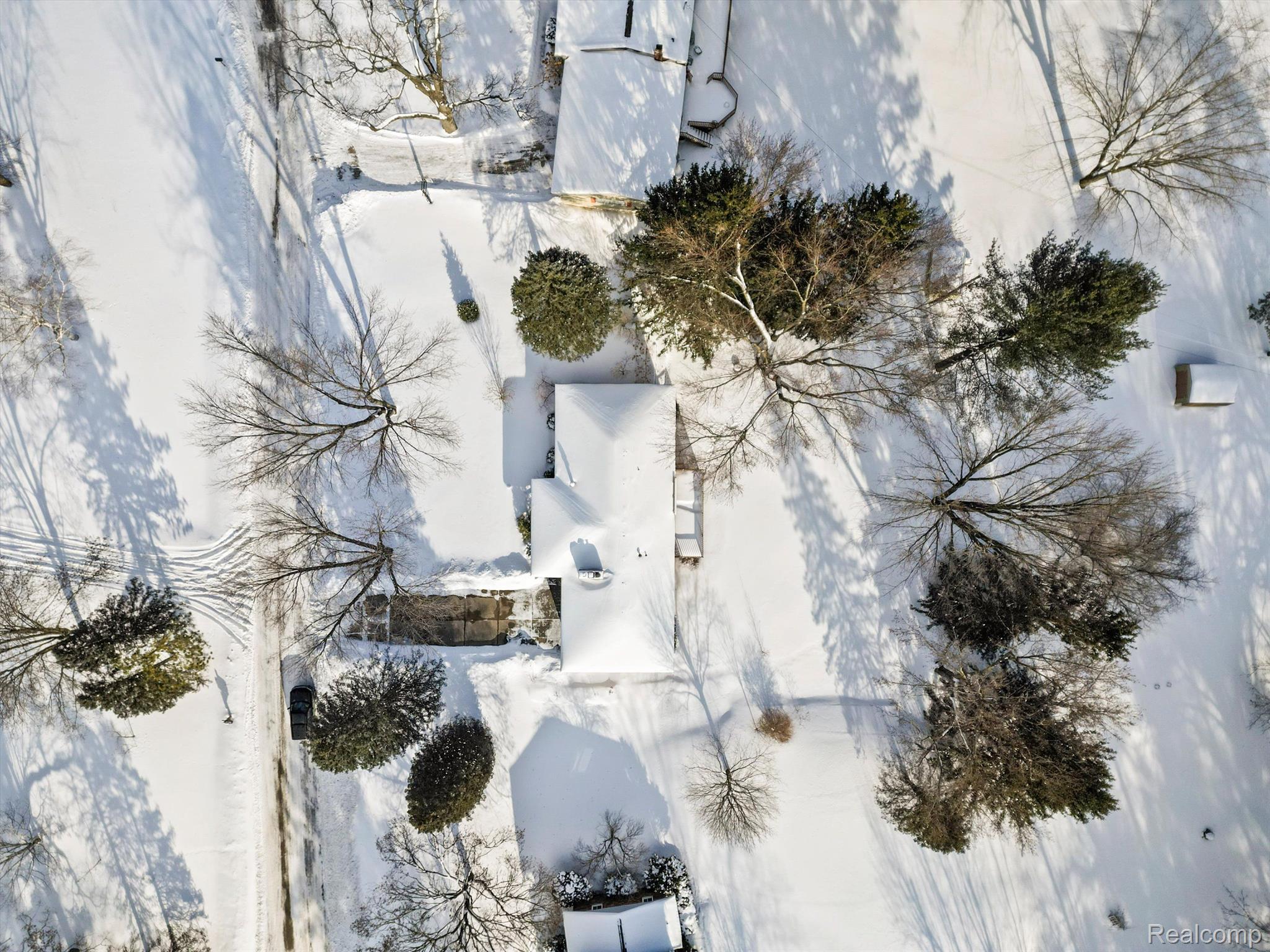 1633 ONEIDA Trail