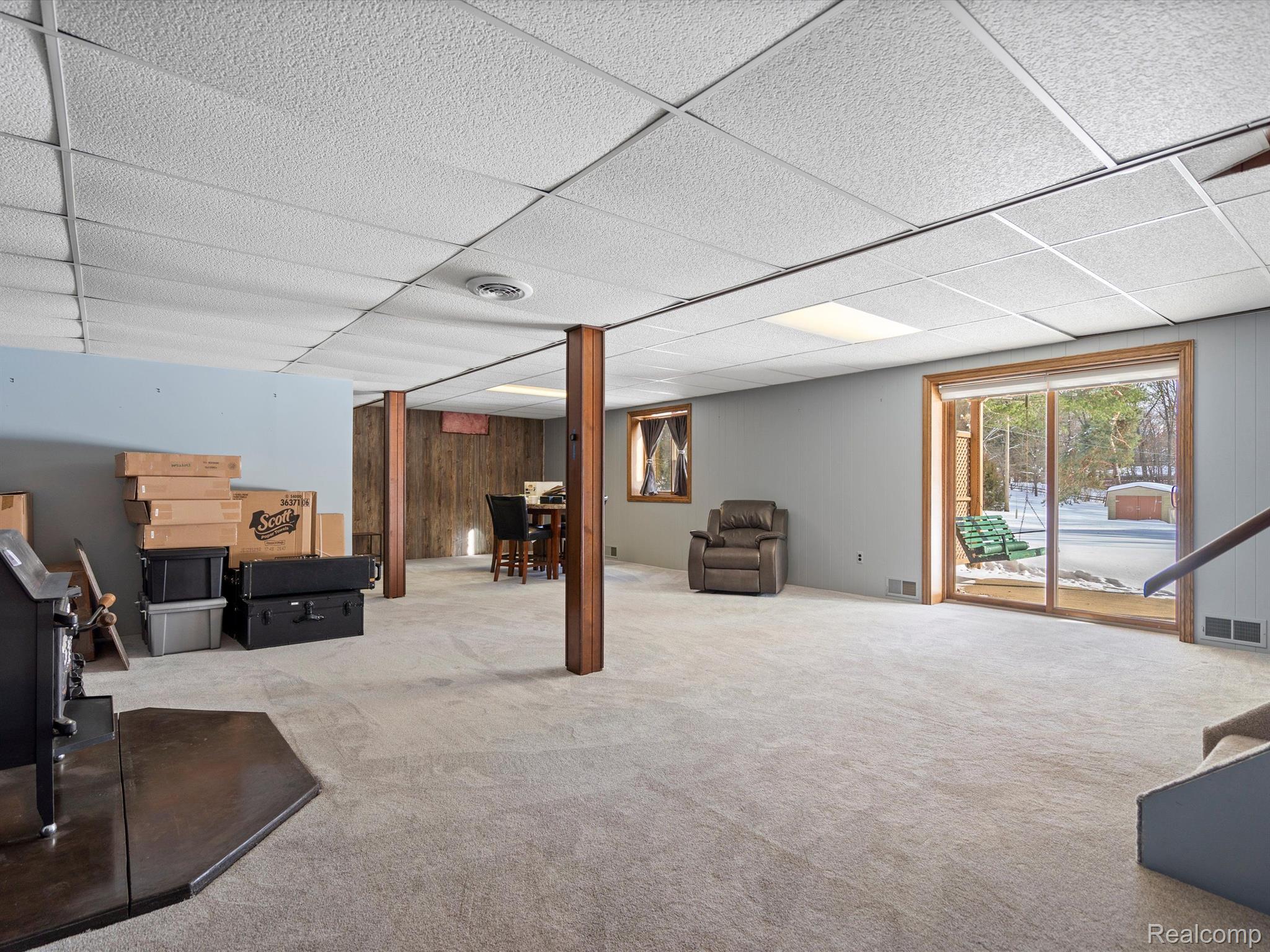 1633 ONEIDA Trail