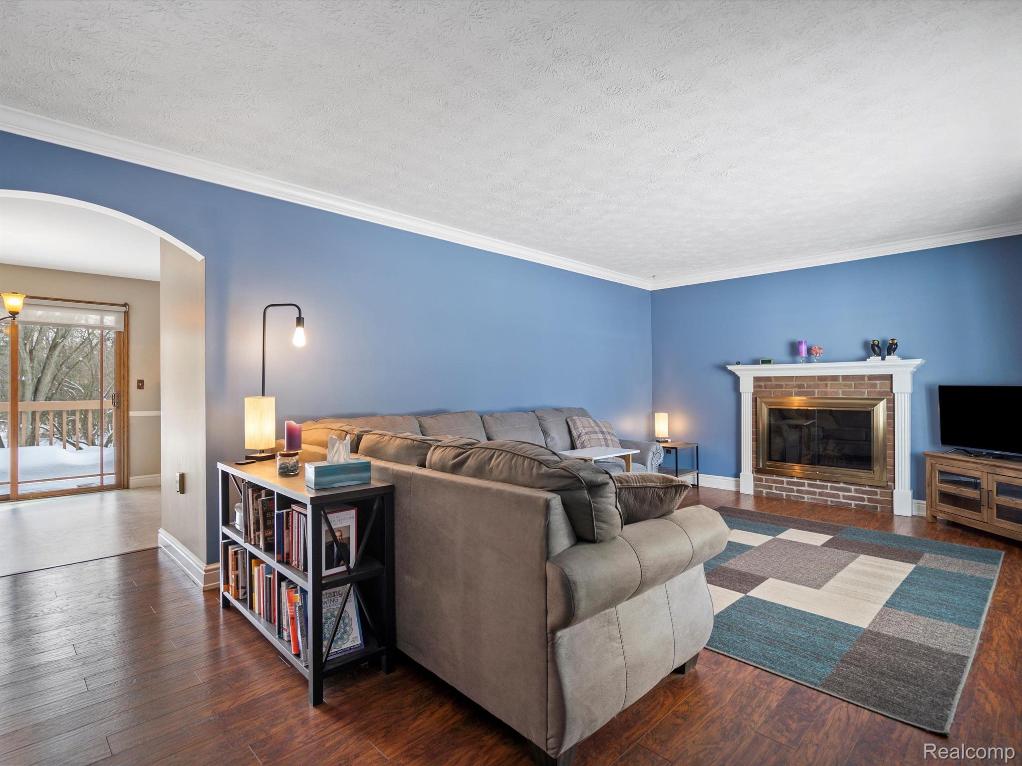 1633 ONEIDA Trail