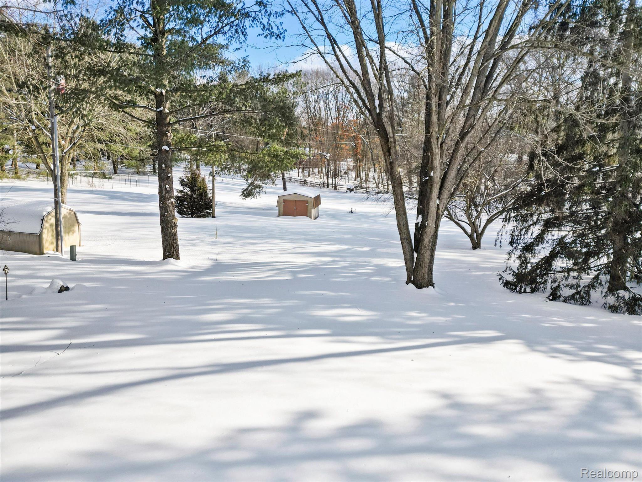 1633 ONEIDA Trail