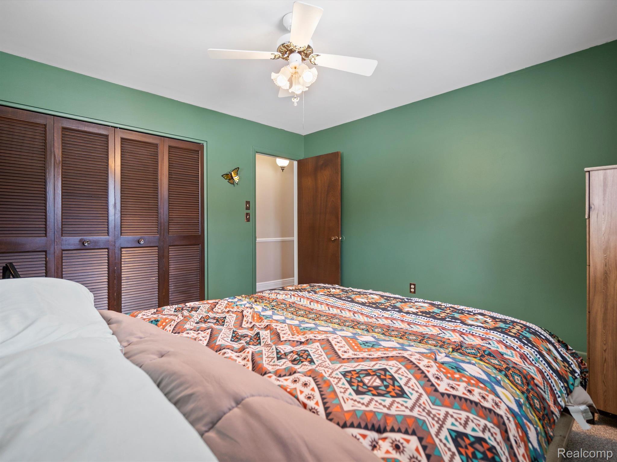 1633 ONEIDA Trail