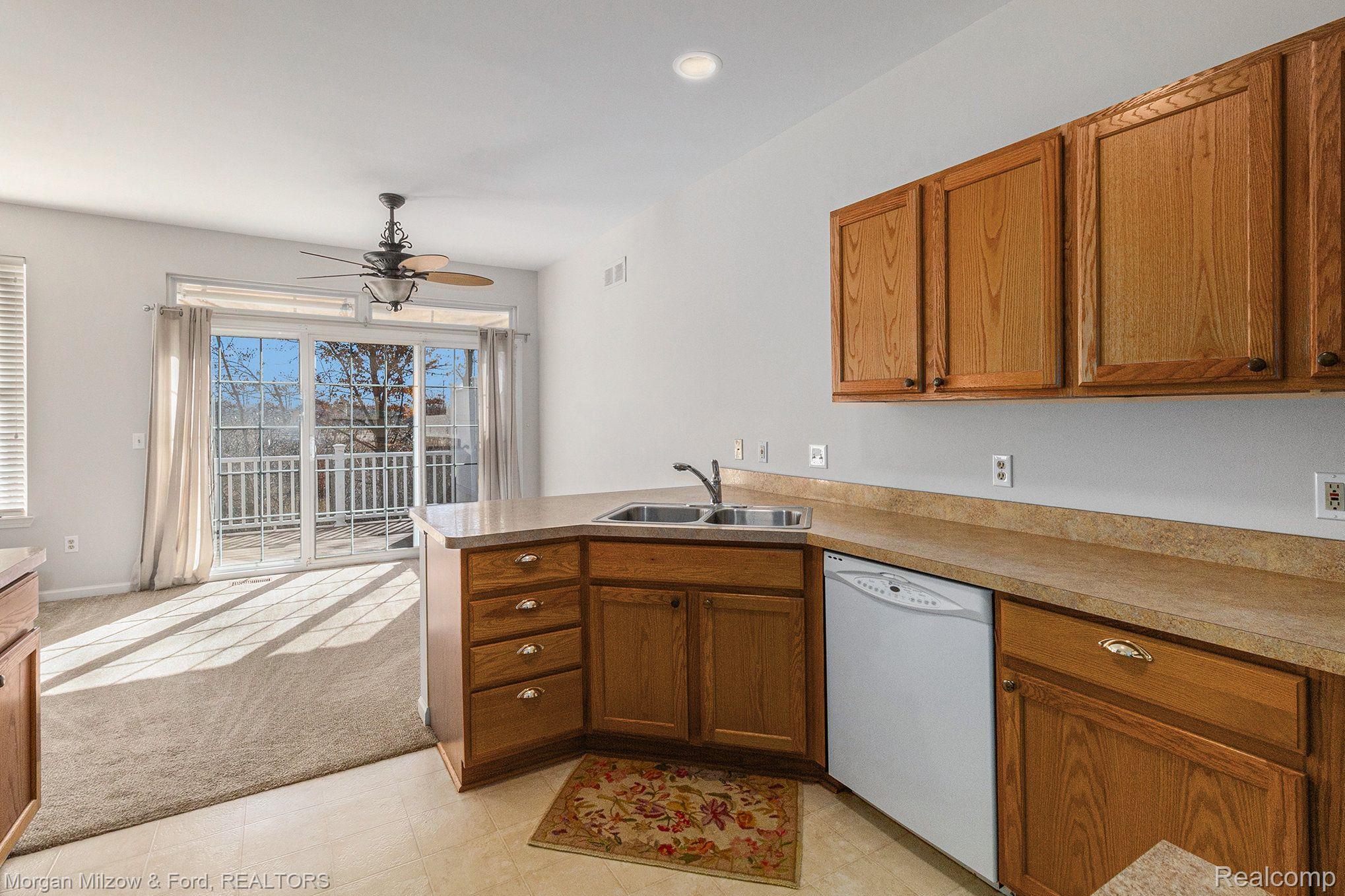 5602 Heathland Circle