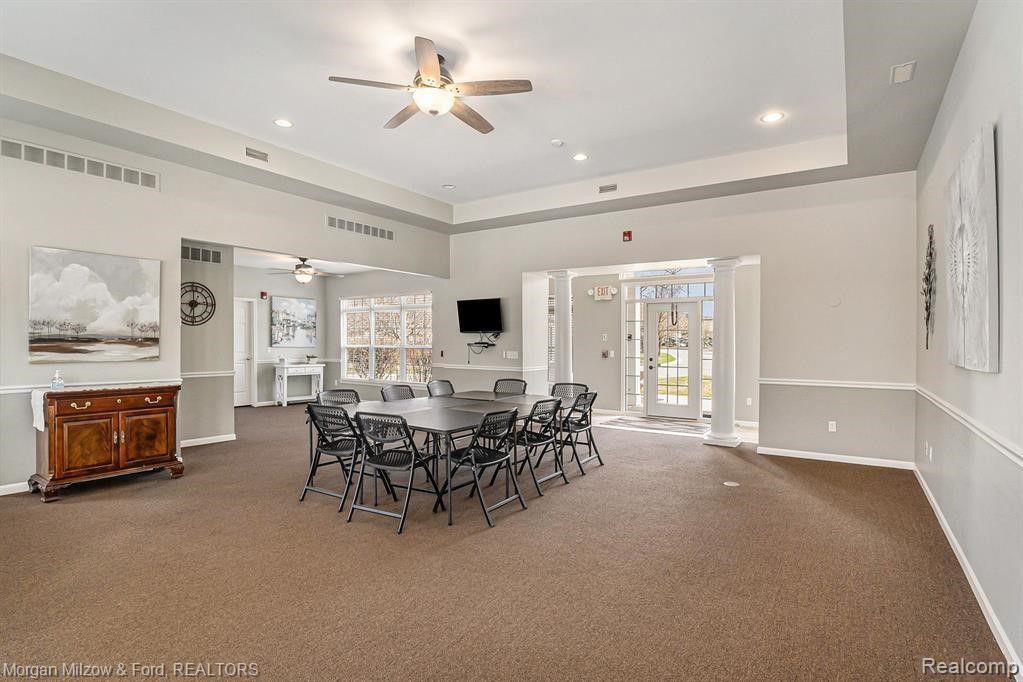 5602 Heathland Circle