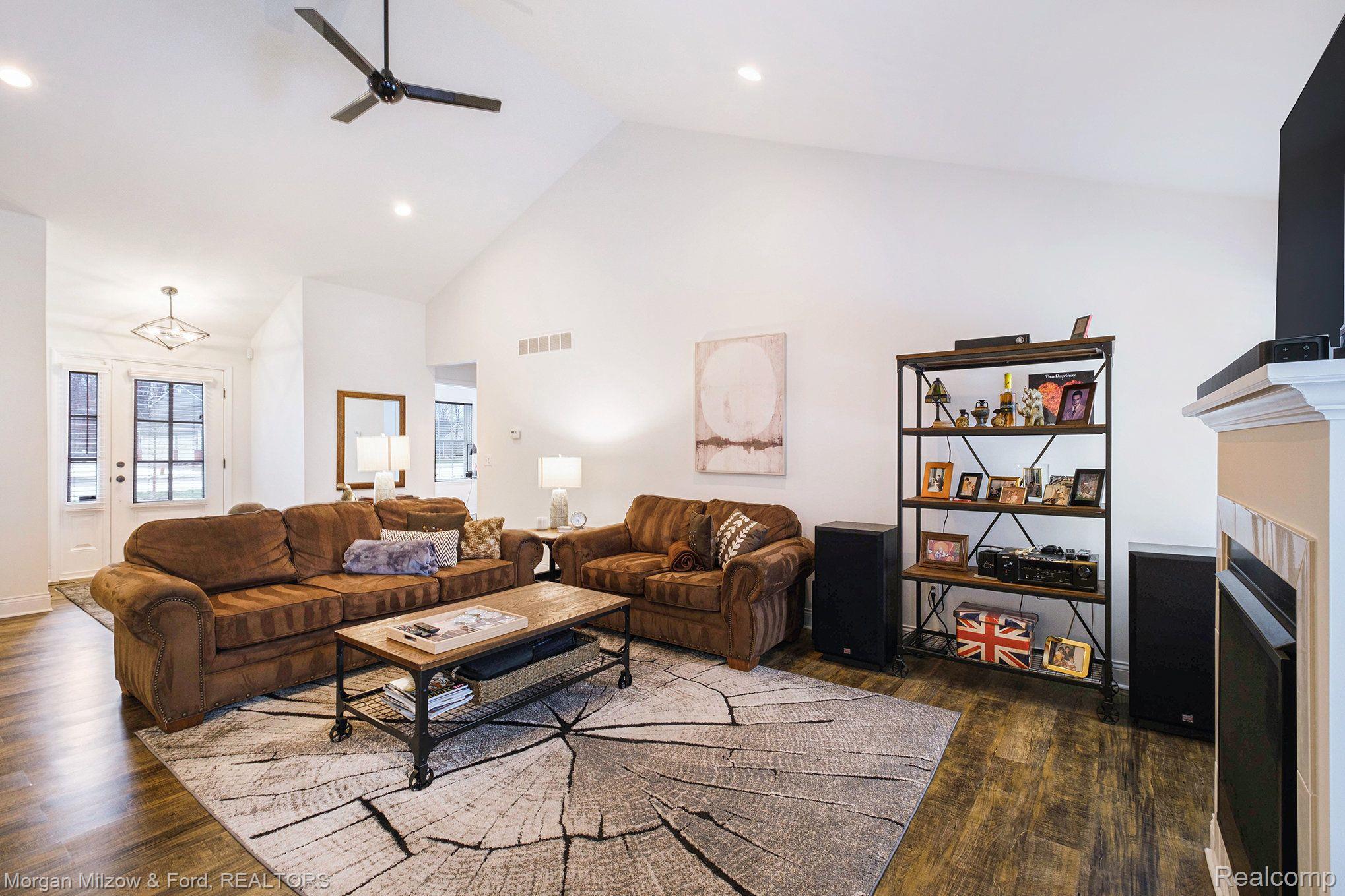 11077 Cassidy Trail