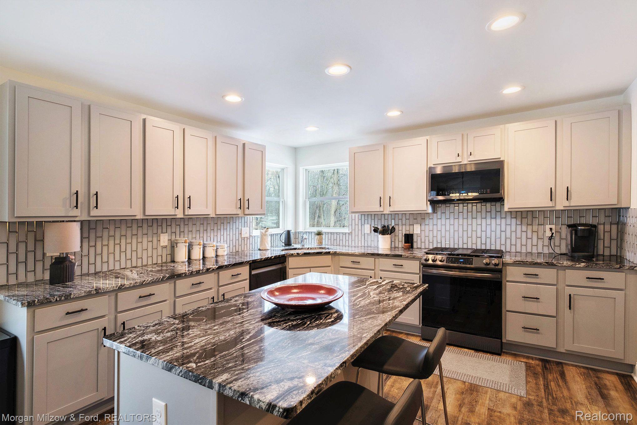 11077 Cassidy Trail