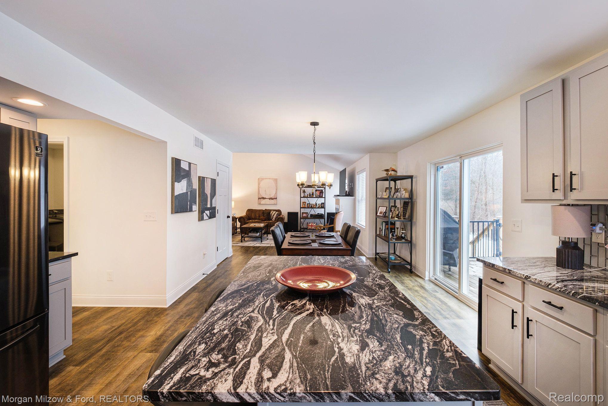 11077 Cassidy Trail