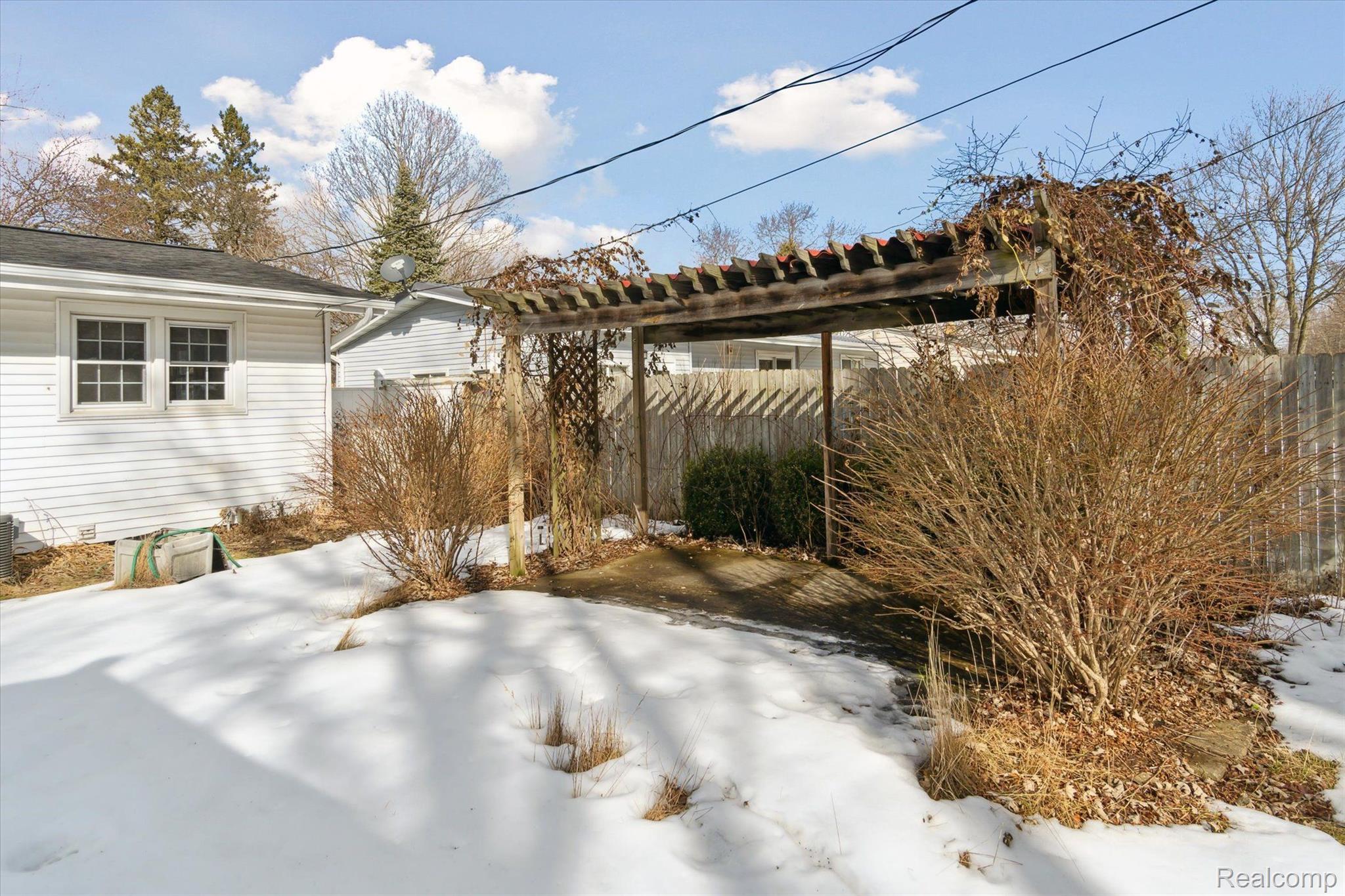 514 SEQUOIA Drive