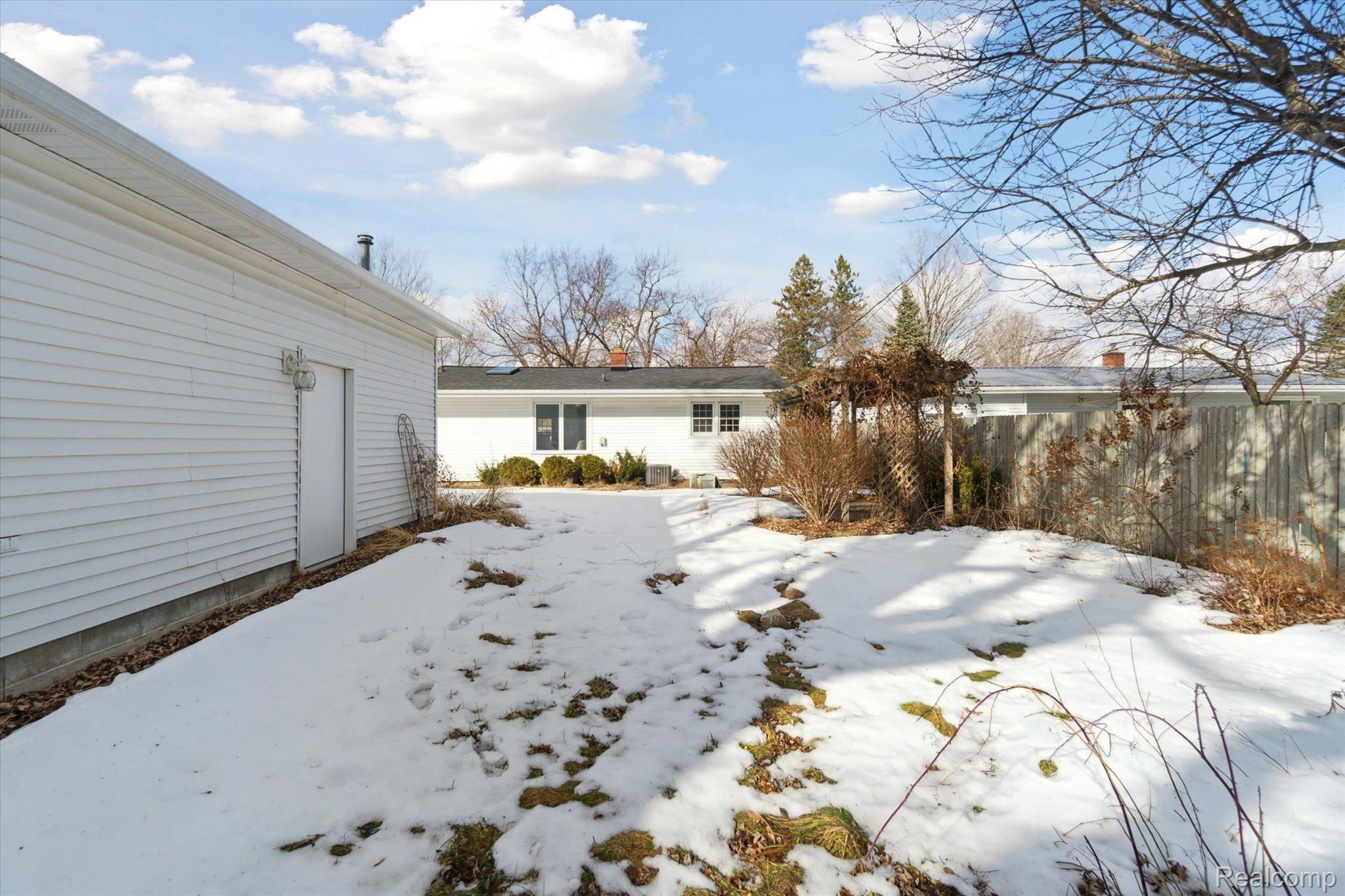 514 SEQUOIA Drive