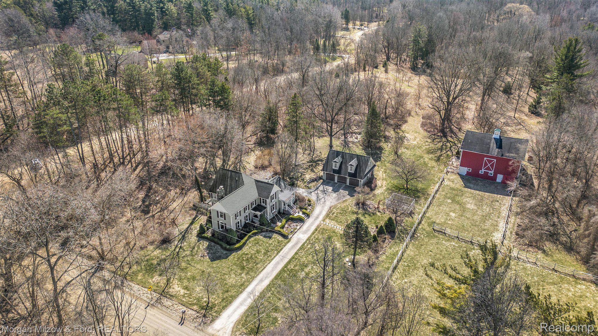 9662 Hadley Road