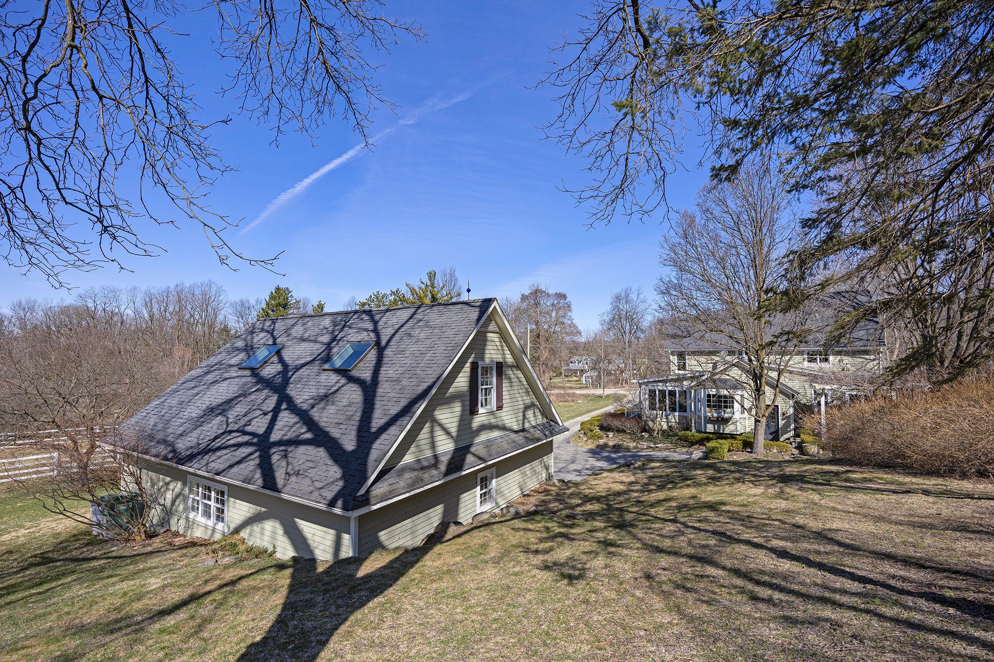 9662 Hadley Road