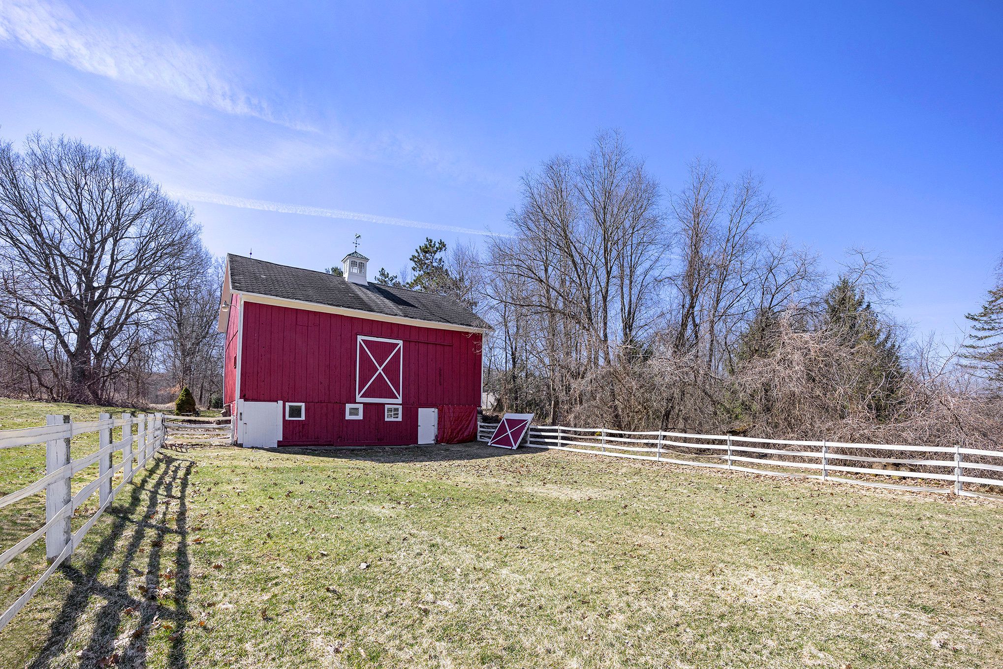9662 Hadley Road