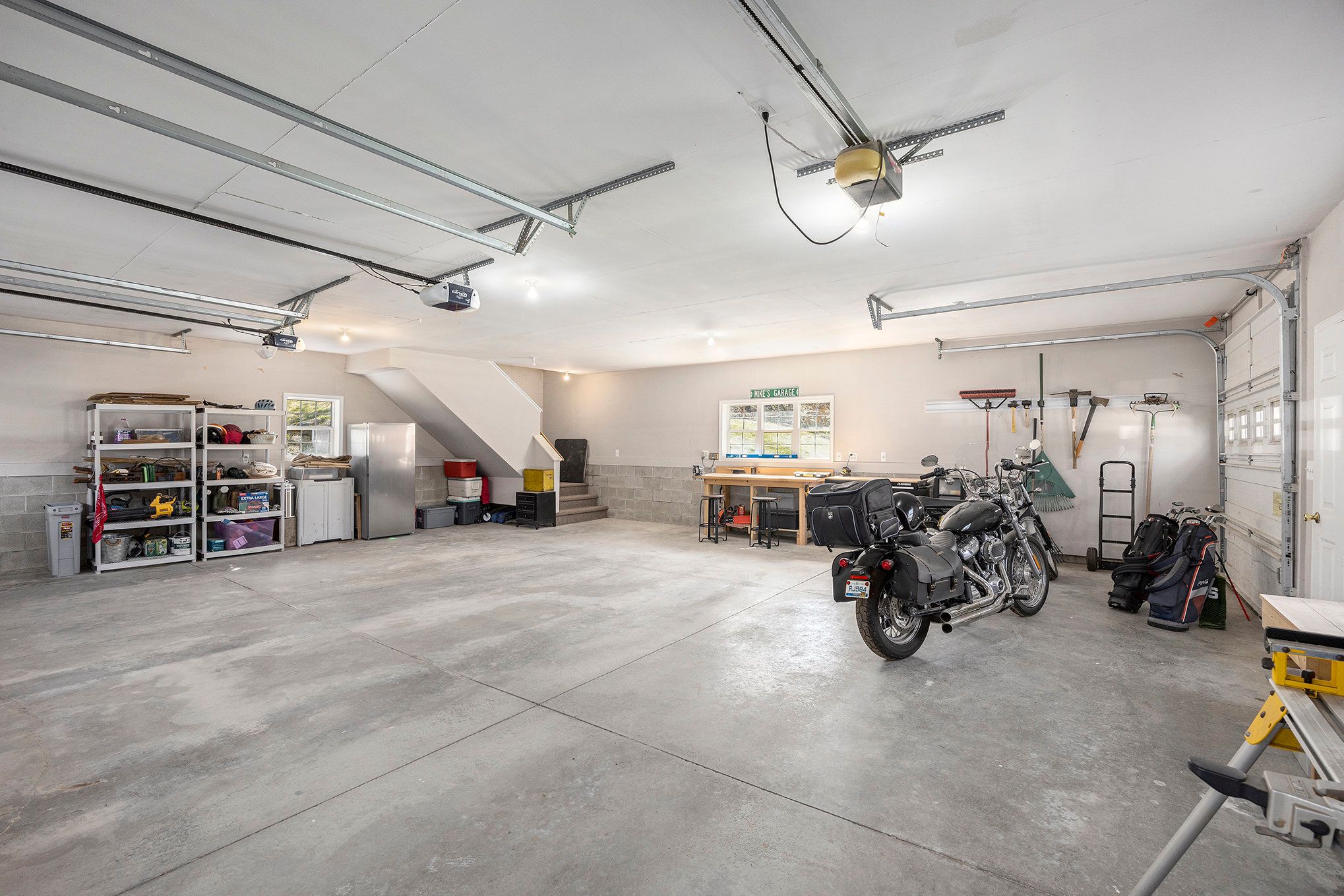 9662 Hadley Road