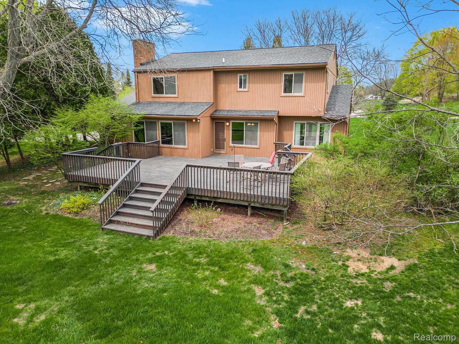 8165 Holcomb Road