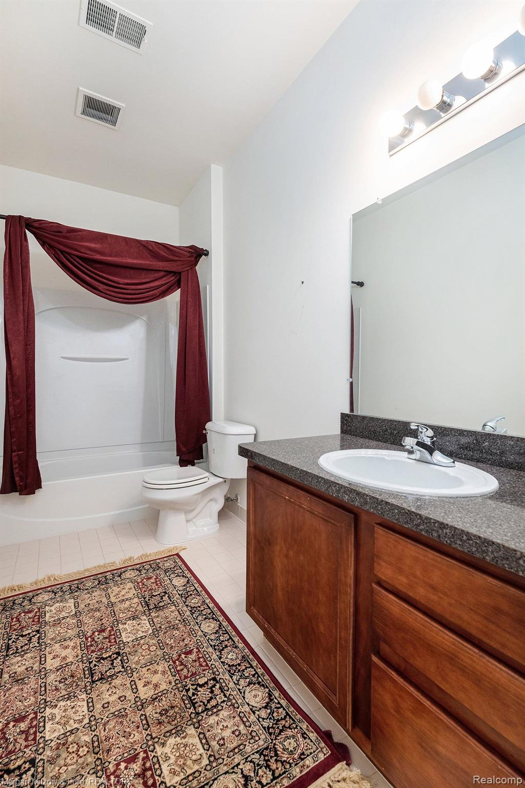 43450 Pendleton Circle