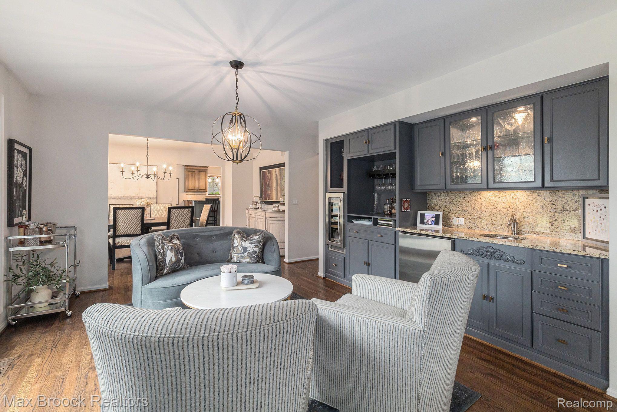 5406 BRISTOL PARKE Drive