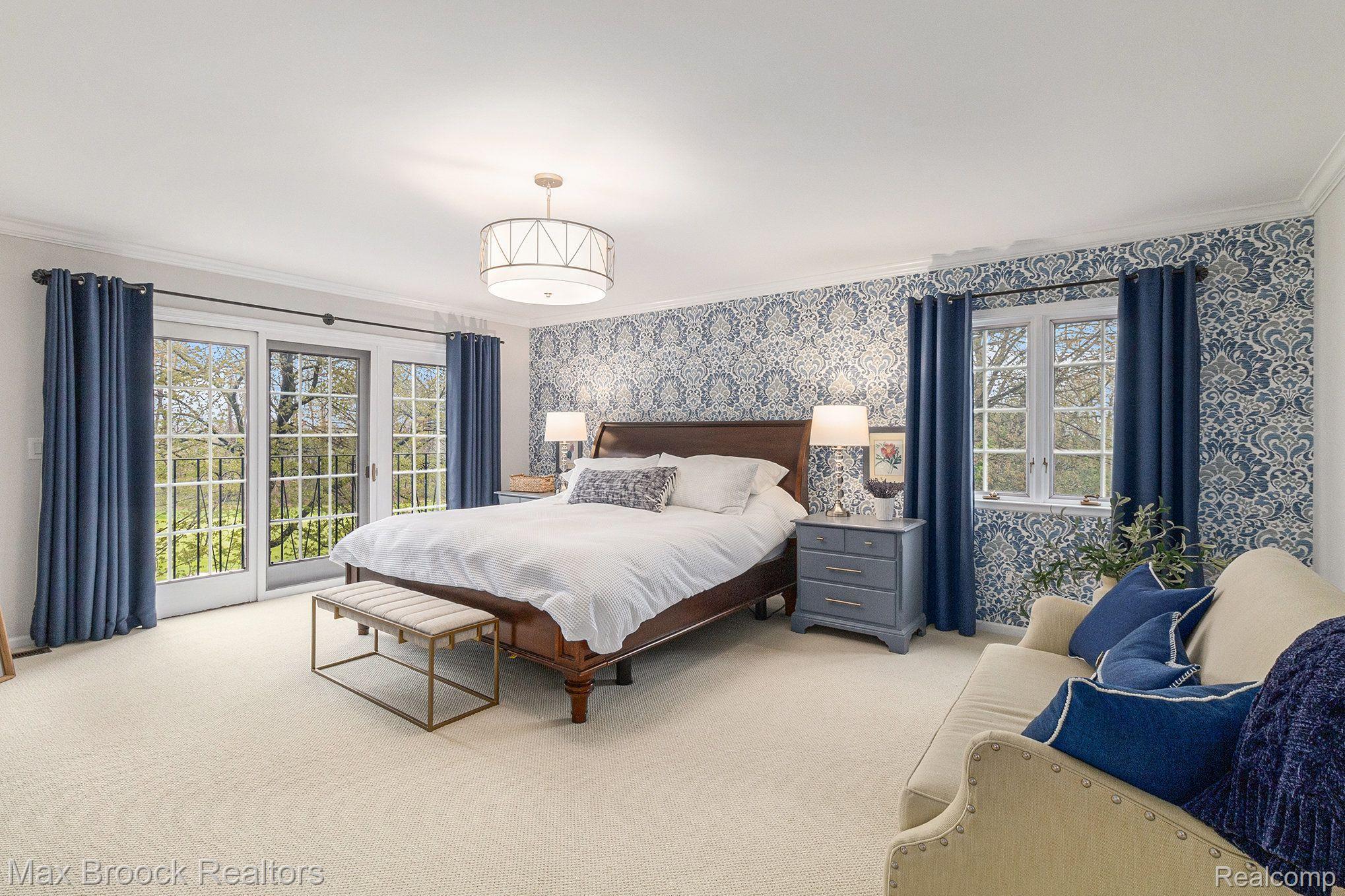 5406 BRISTOL PARKE Drive