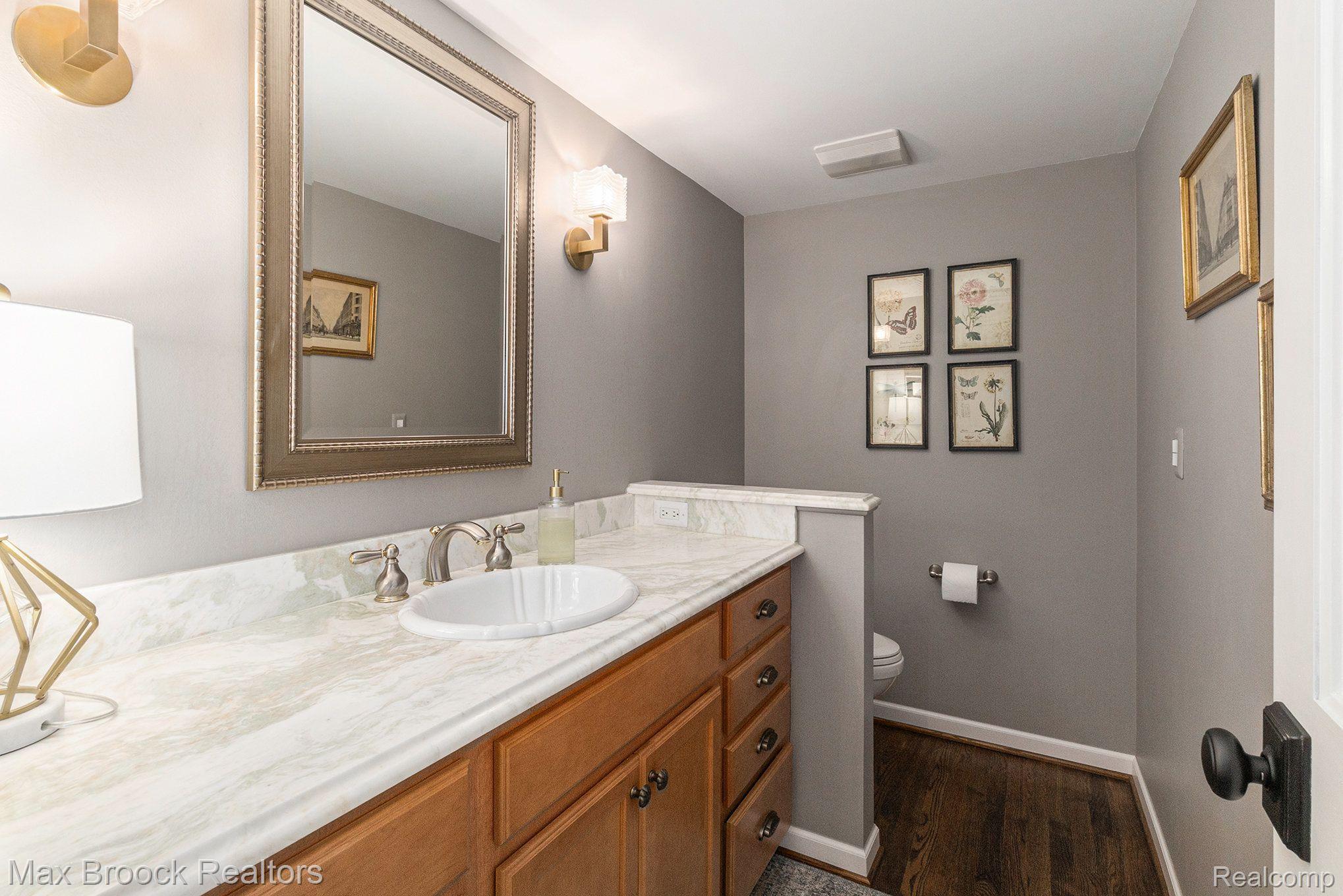 5406 BRISTOL PARKE Drive