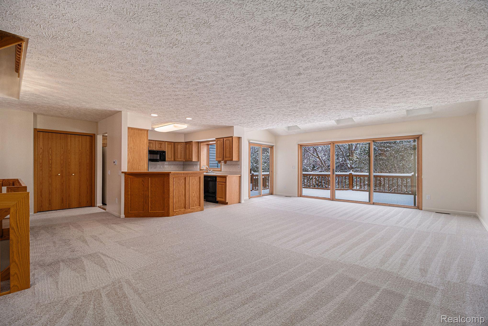 4946 Scenic Pines Court