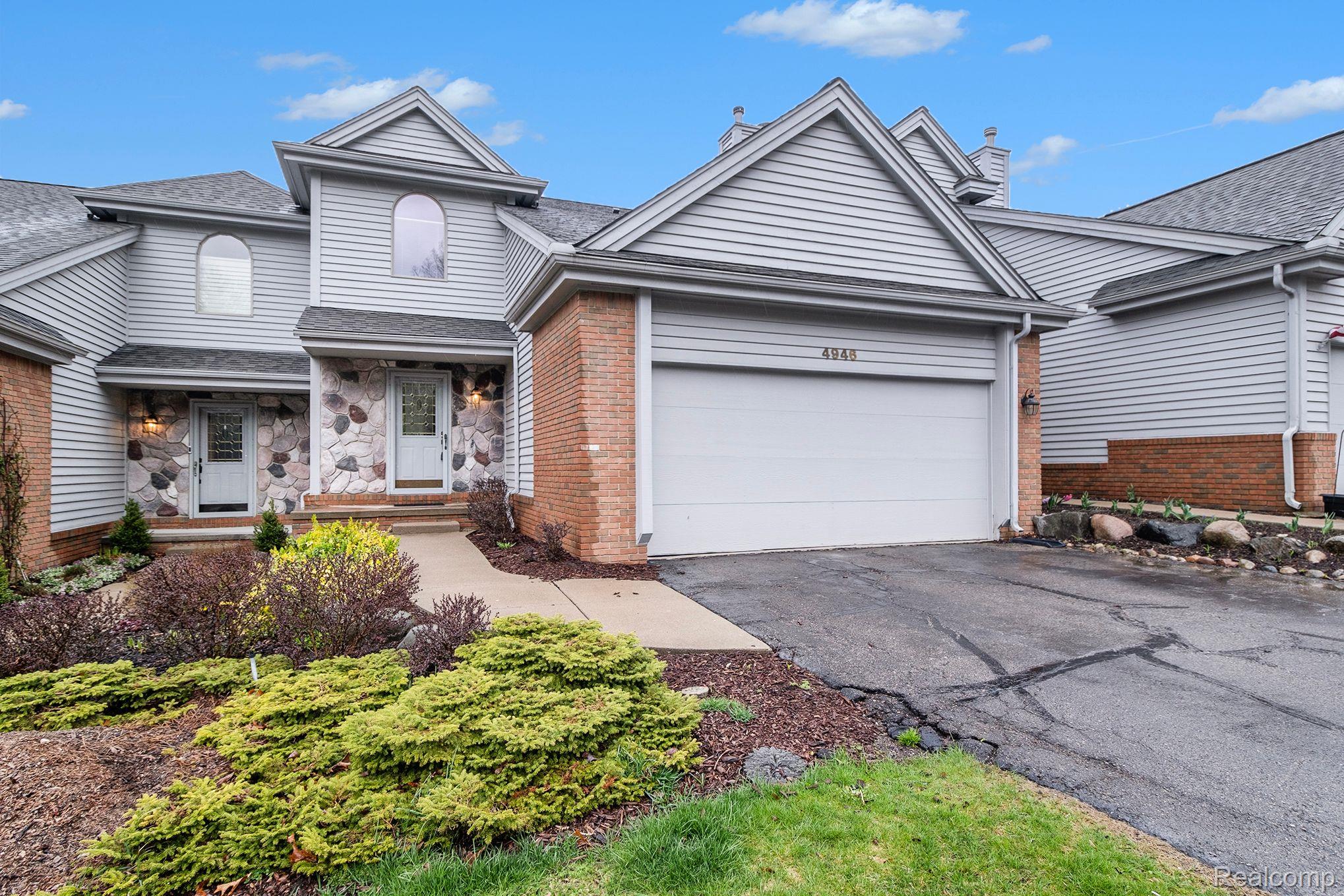 4946 Scenic Pines Court