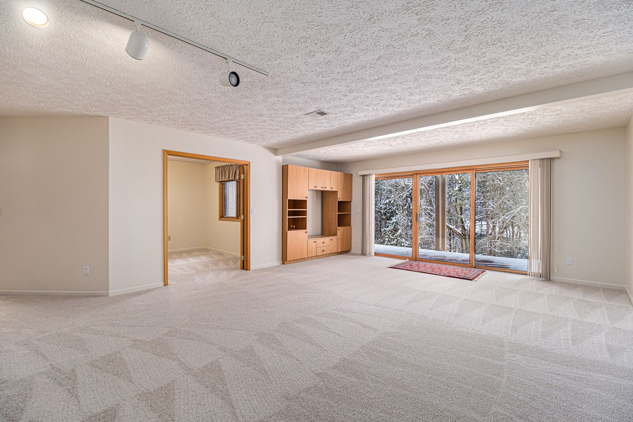 4946 Scenic Pines Court