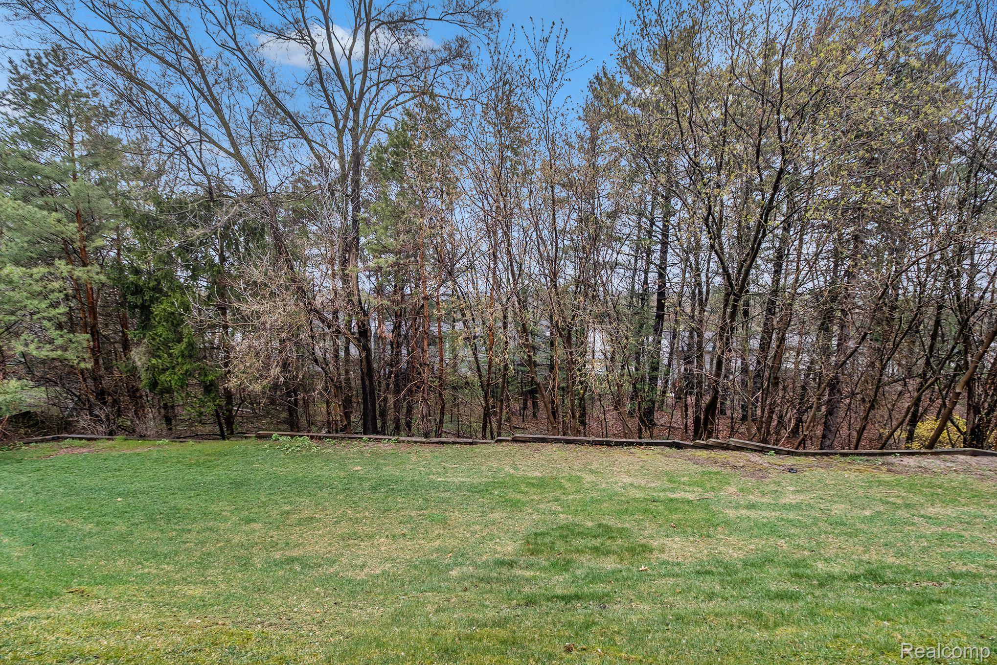 4946 Scenic Pines Court