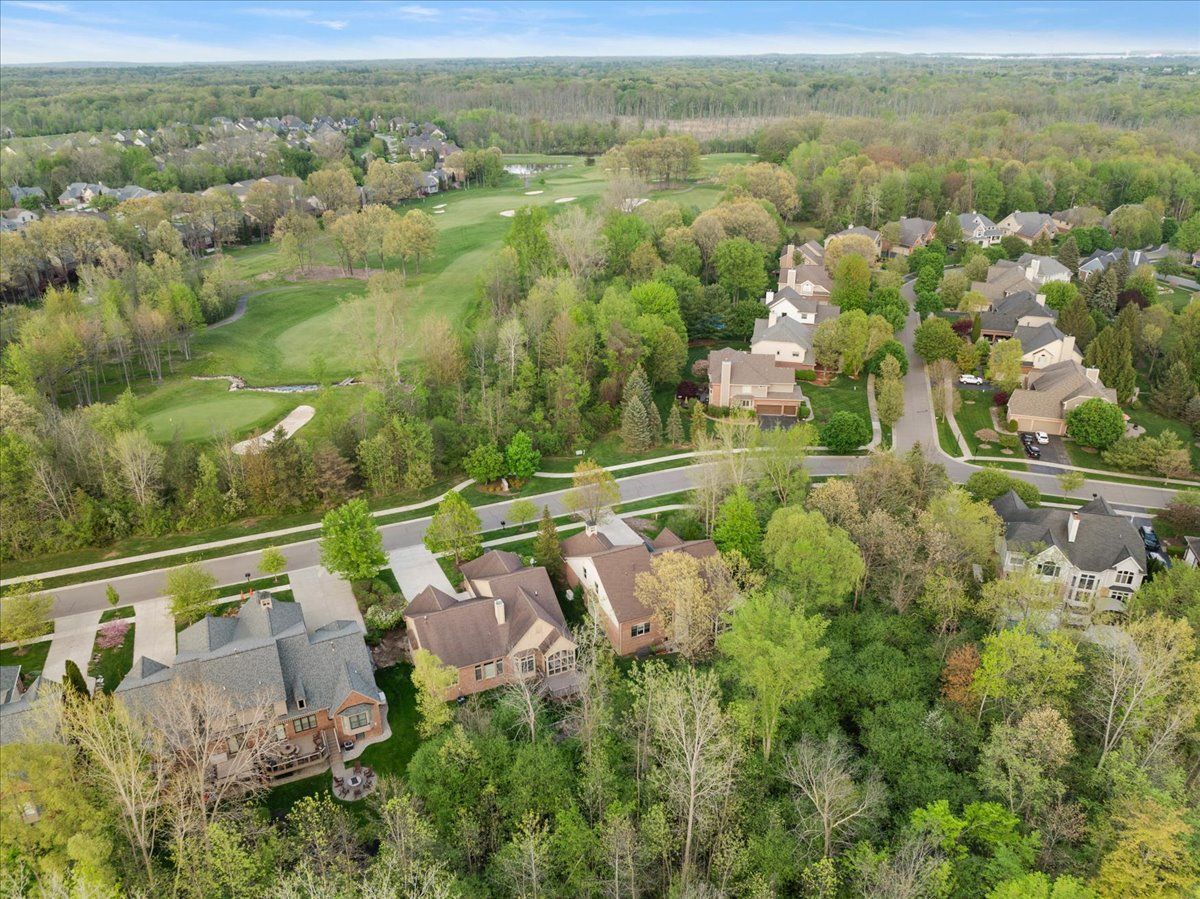 4735 OAKHURST RIDGE Road