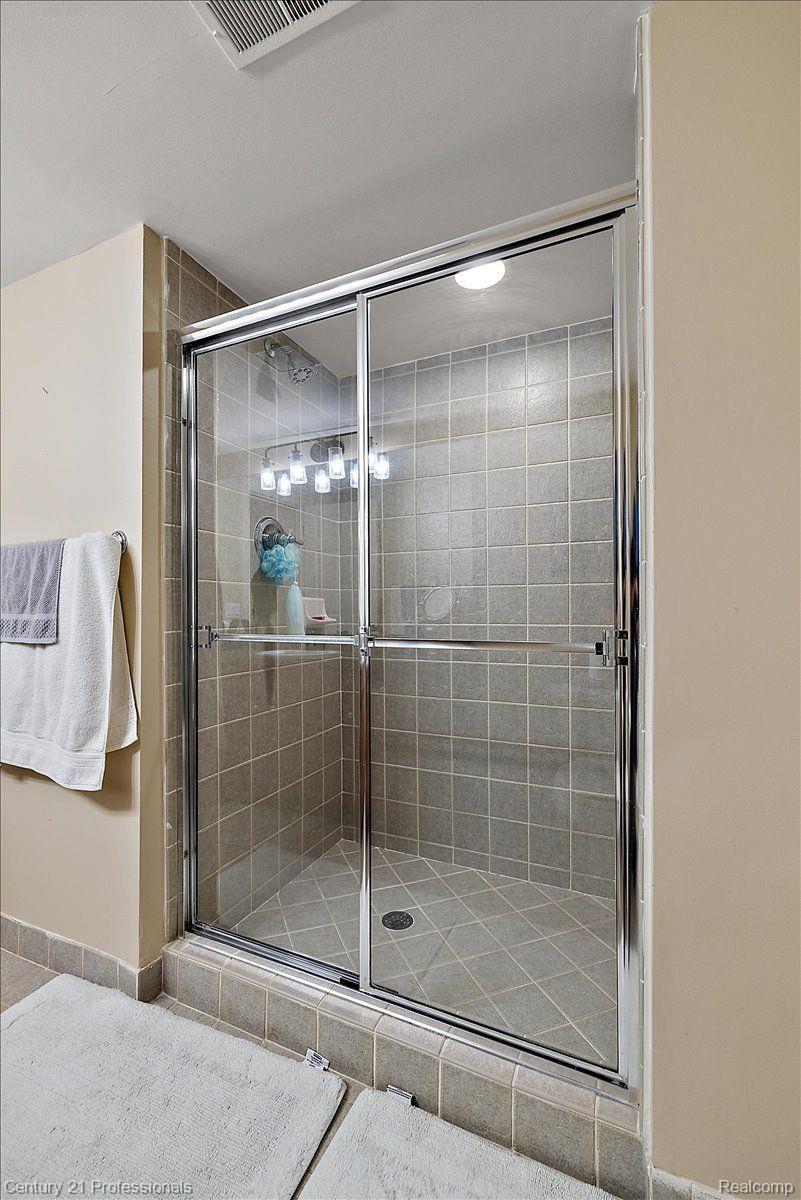 4735 OAKHURST RIDGE Road