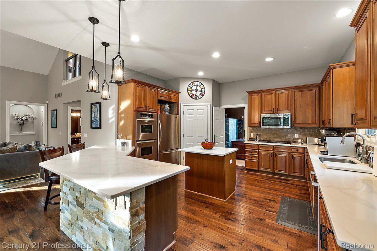 4735 OAKHURST RIDGE Road