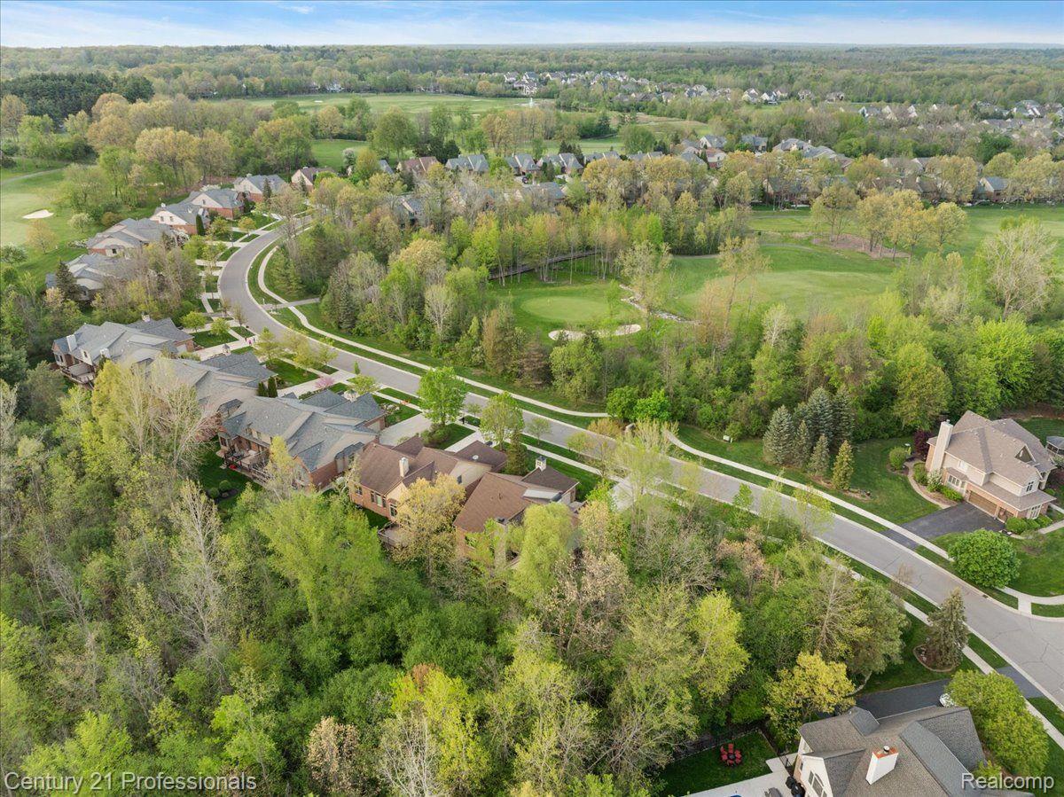 4735 OAKHURST RIDGE Road