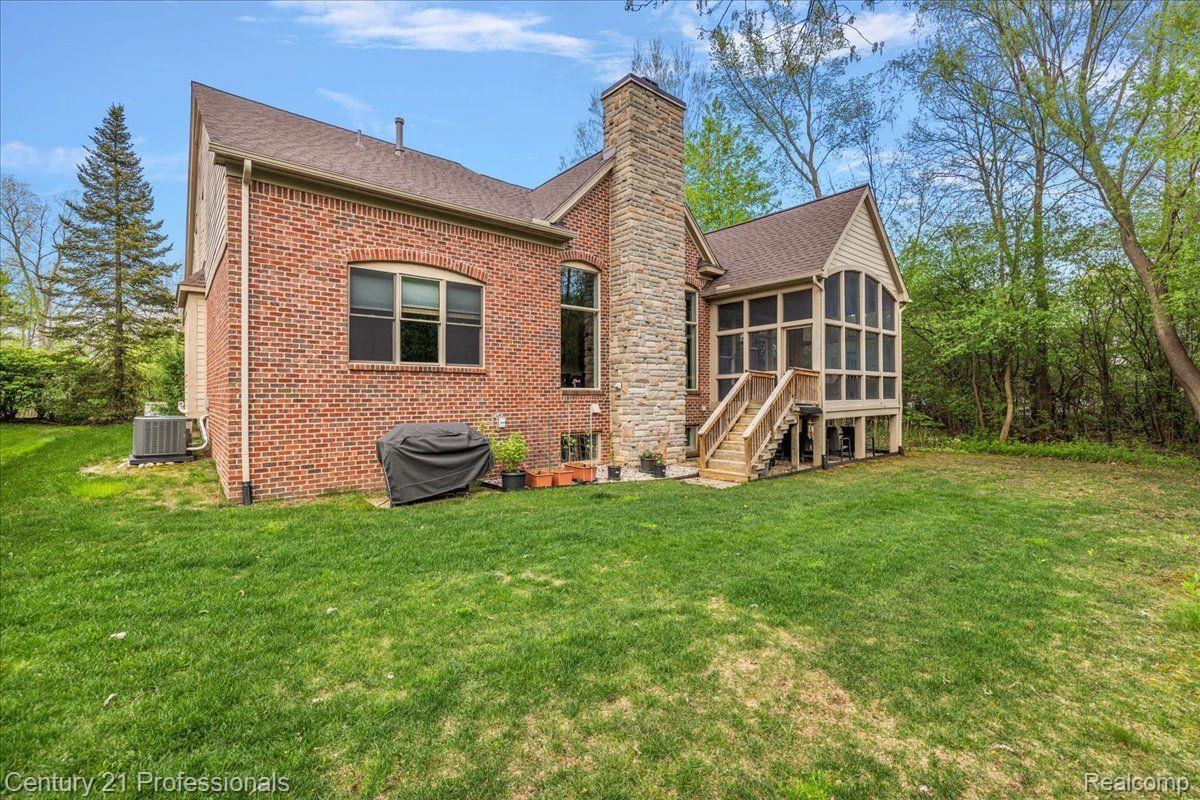 4735 OAKHURST RIDGE Road